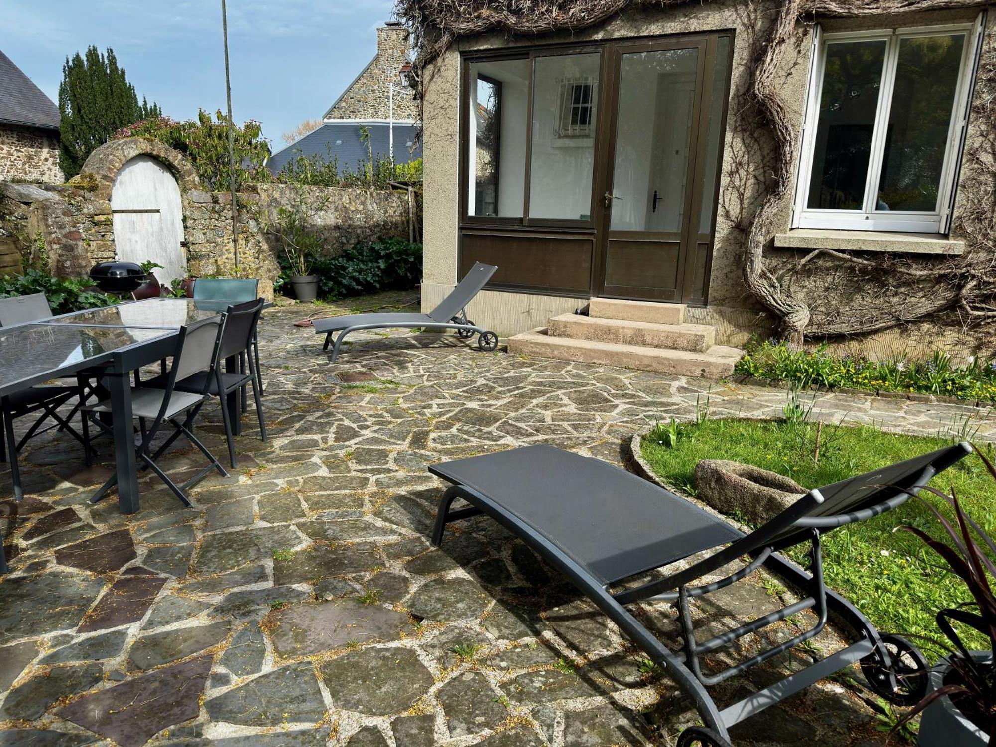 La Triolette, Maison Chaleureuse, Independante Et Refaite A Neuf Dans Le Vieux Coutainville, Tourisme Ou Teletravail Agon-Coutainville Zewnętrze zdjęcie